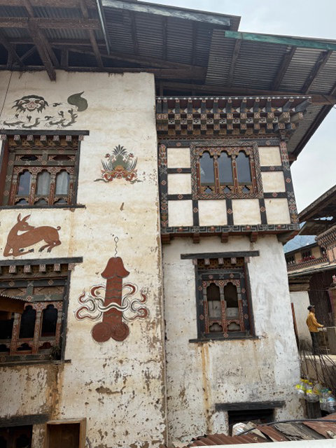 Bhutan - Dino Bonelli