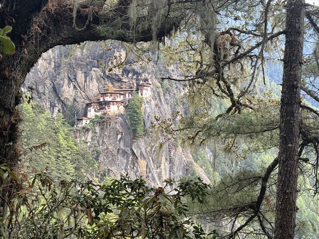 Bhutan - Dino Bonelli BHS Travel