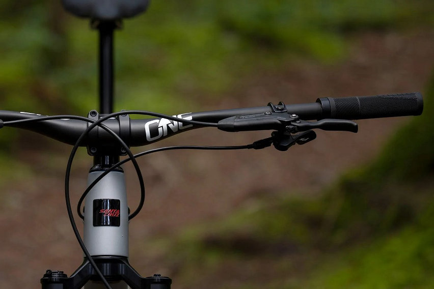 setup cockpit mtb - oneup v2 carbon rise 20 mm
