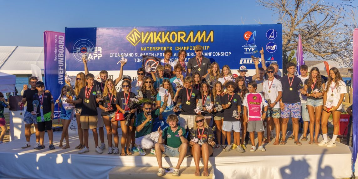 I CAMPIONI DEL MONDO DI FOIL PREMIATI AD ALACATI IN TURCHIA