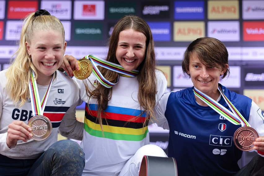 mondiali enduro 2025 vallese - podio elite women