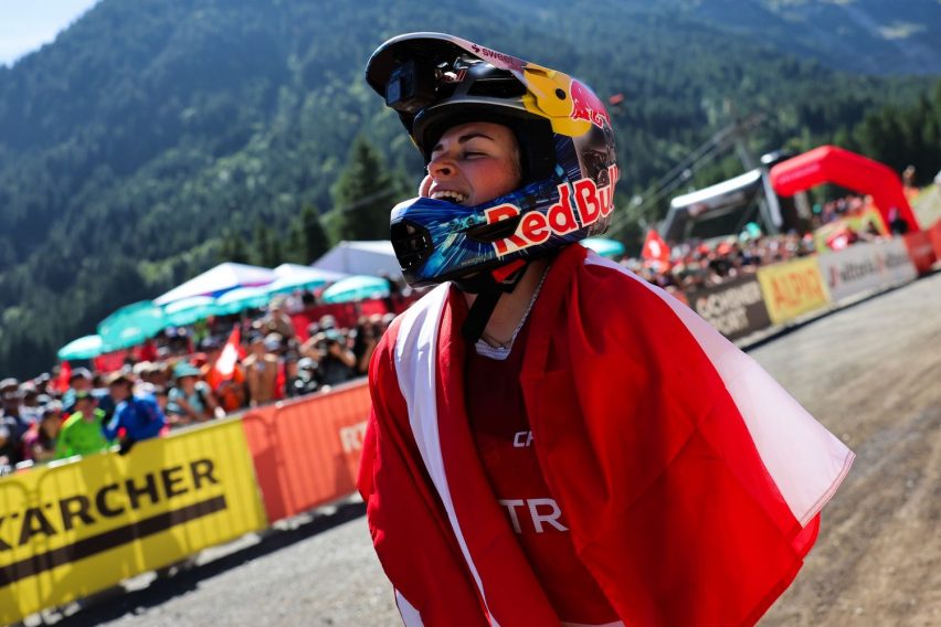 mondiali dh 2025 champery - holl
