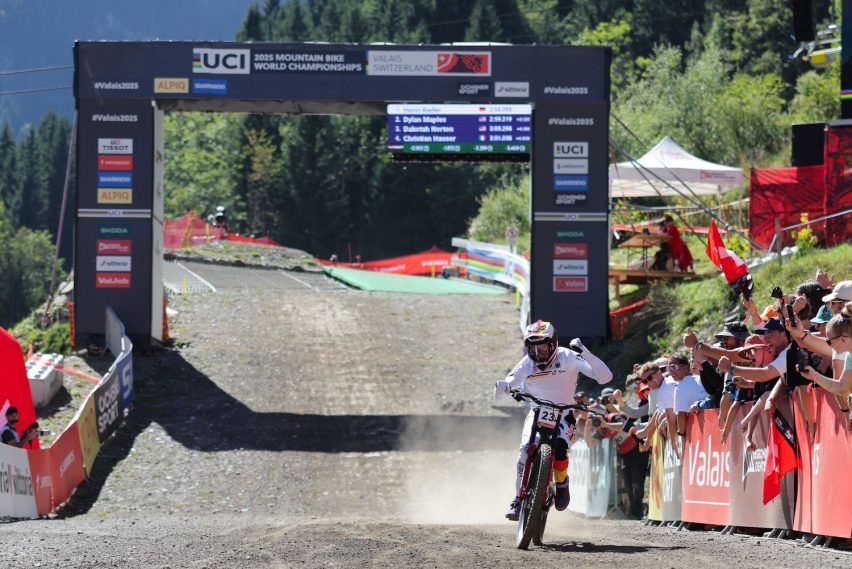 mondiali dh 2025 champery - arrivo Kiefer