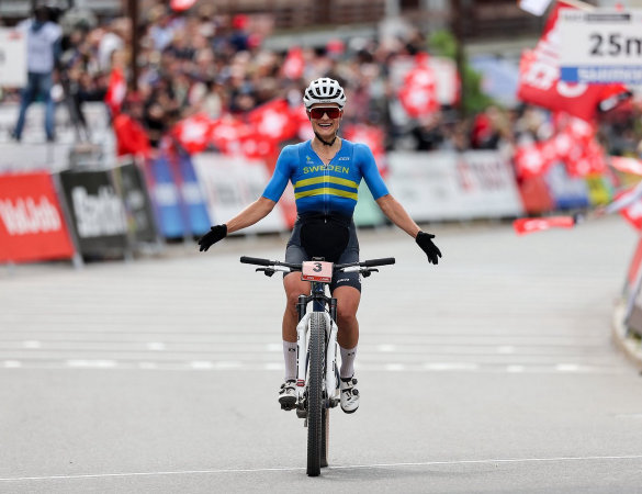 Mondiali MTB 2025: Rissveds dall’argento XCC all’oro XCO