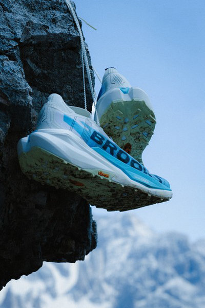 Brooks Cascadia elite