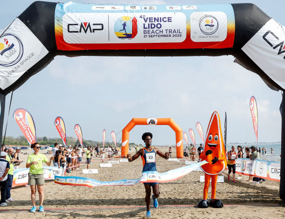 CMP Venice Lido Beach Trail a Oury Barry e Moressa