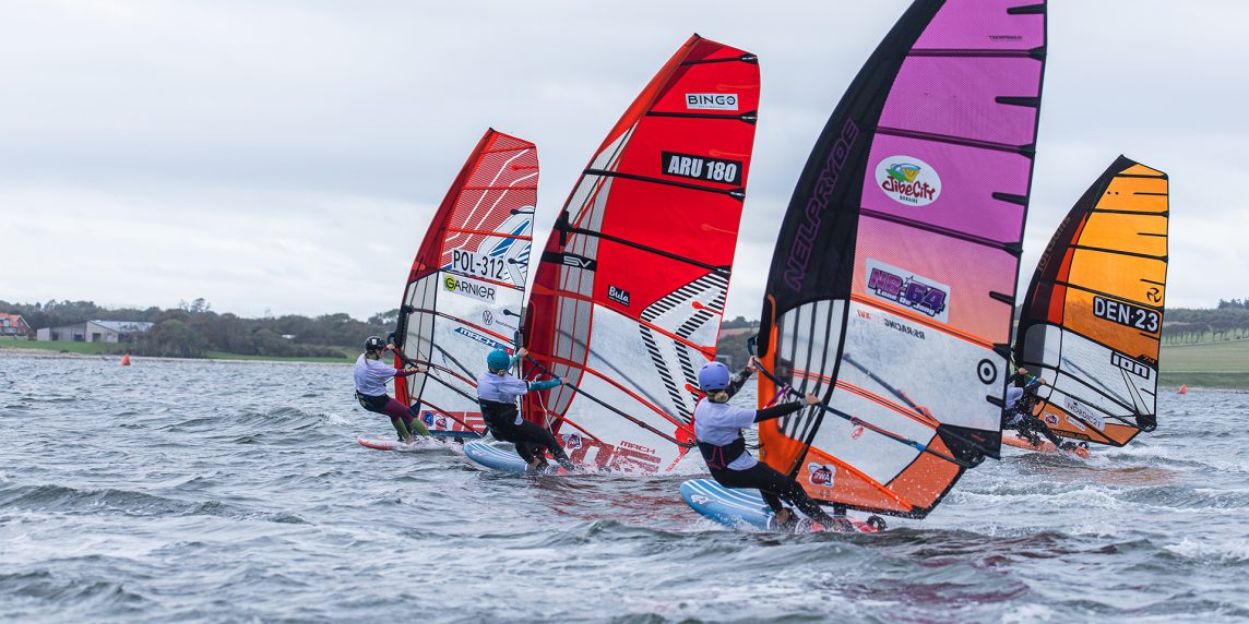 Cold Hawaii Youth Windsurf 2025, lo Slalom