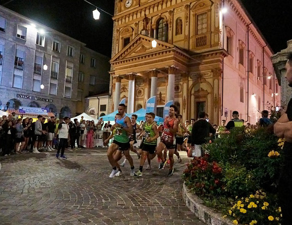 Straborgo di Notte, oltre 1100 iscritti, un record!