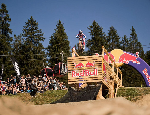 World Cup DH Lenzerheide: vincono Seagrave e Pierron