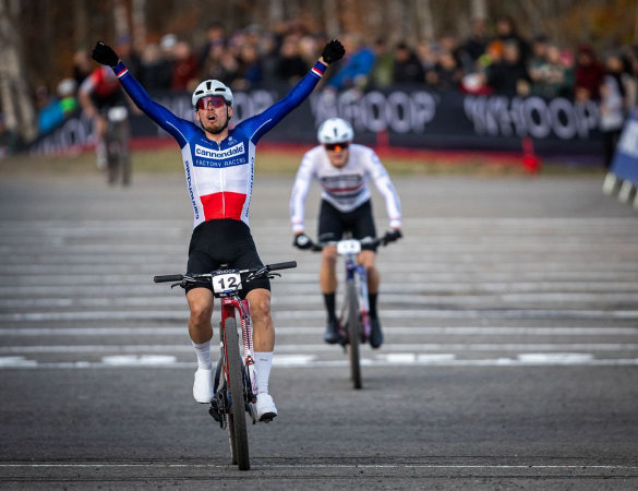 world cup xcc mont-sainte anne 2025 - martin arrivo