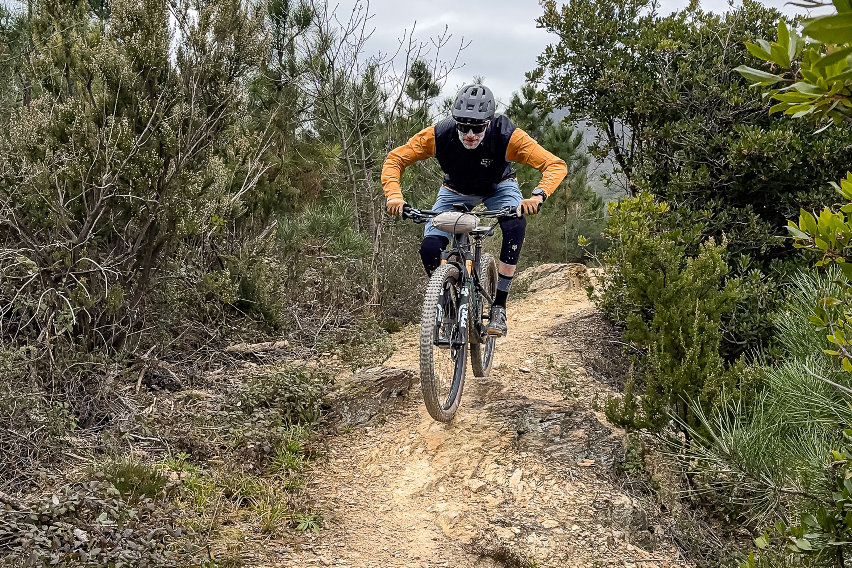 Alpina Swift - test occhiali mtb - action