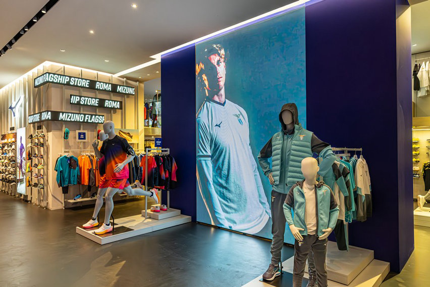 Mizuno flagship store roma