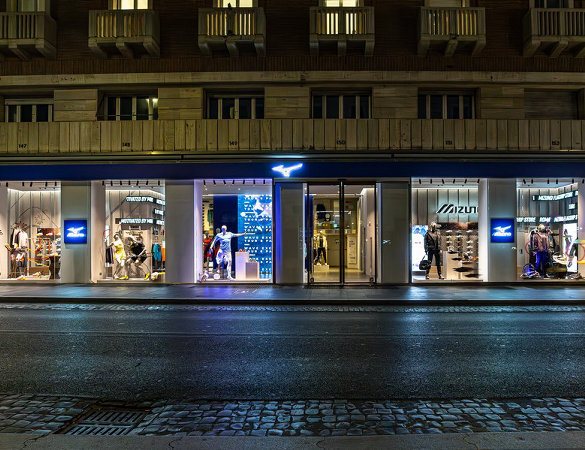 Mizuno flagship store roma