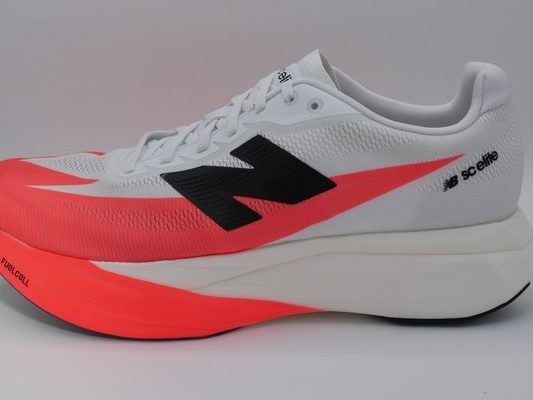 New Balance elite v5