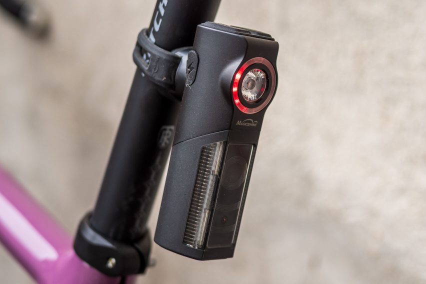 magicshine seemee r300 luce posteriore con radar test - 06