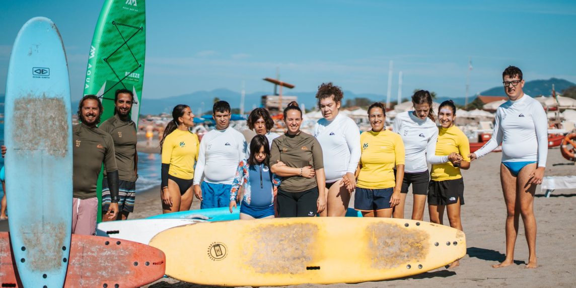 Un’onda di emozioni: il secondo Surf Therapy Camp firmato Surforall