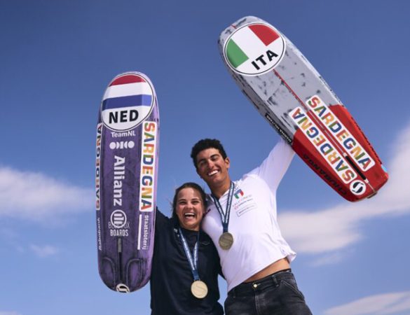 Sardinia Grand Slam. Riccardo Pianosi e Jessie Kampman campioni del mondo di Formula Kite!