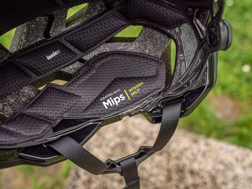 sostituire casco bici - guida pratica - 05