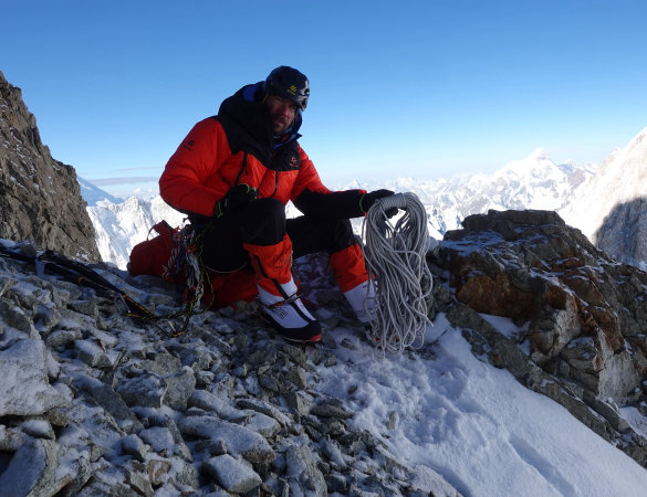 Tom Livingstone conquista il suo secondo Piolets d’Or