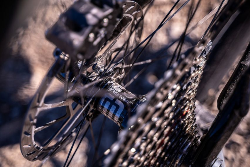 mondraker level xr - test emtb - mozzo posteriore