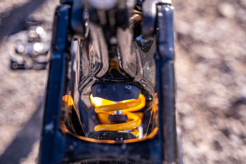 mondraker level xr - test emtb - parafango