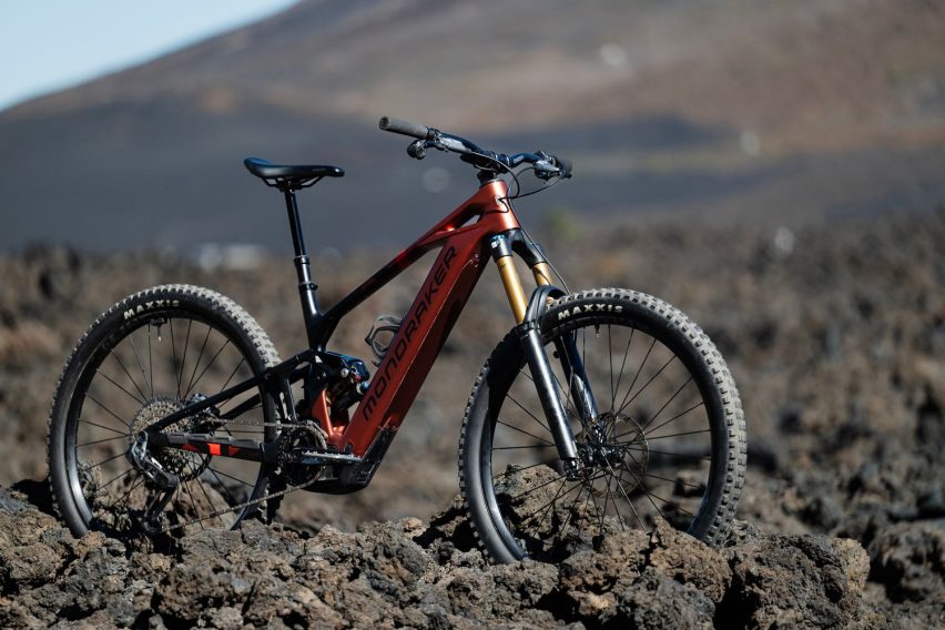 richard gasperotti - pico do fogo - vulcano in e-bike - mondraker crafty xr
