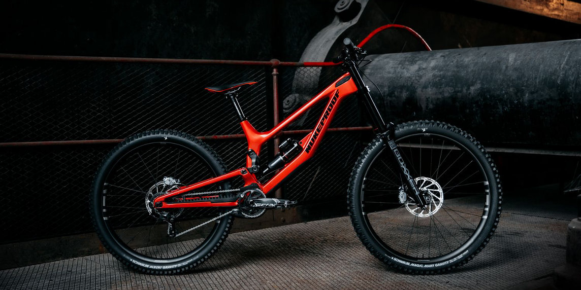 Nasce Nukeproof Axess Racing, nuovo team per la World Cup DH 2026