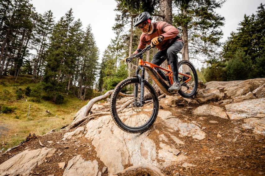 Ortovox Sequence Hip Pack 3 - test e recensione - action