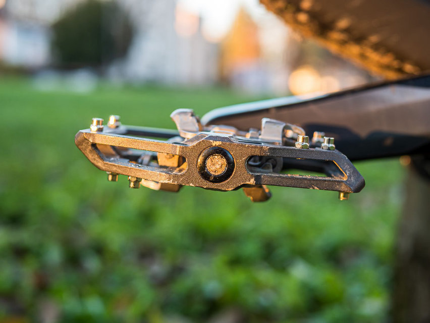 Leatt CeraMAG Gravity 8.0 Clip-in - pedali mtb test - pin 03