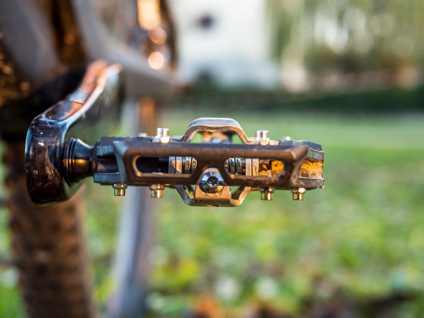 Leatt CeraMAG Gravity 8.0 Clip-in - pedali mtb test - pin 02