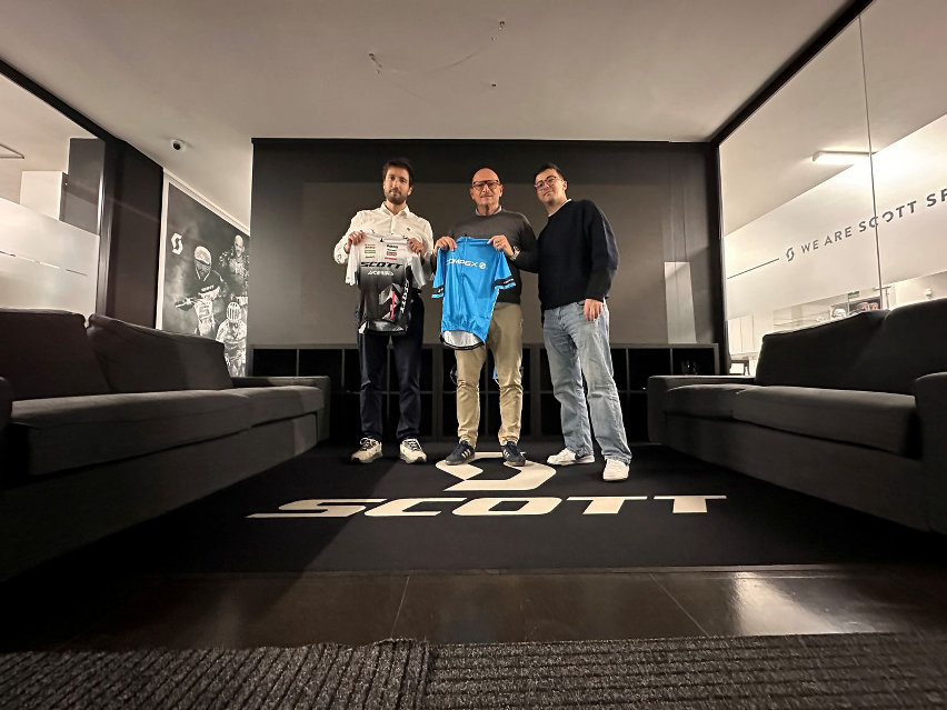 scott racing team compex - cover