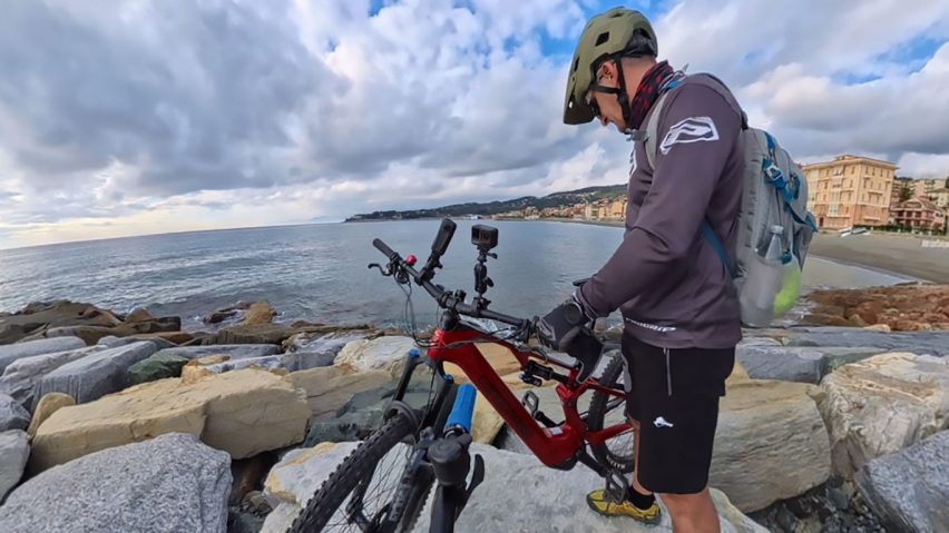 varazze in e-bike con insta360 x4 air - 01