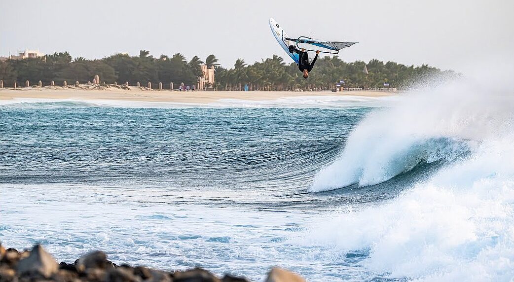 West coast di Cabo Verde, Víctor Fernández