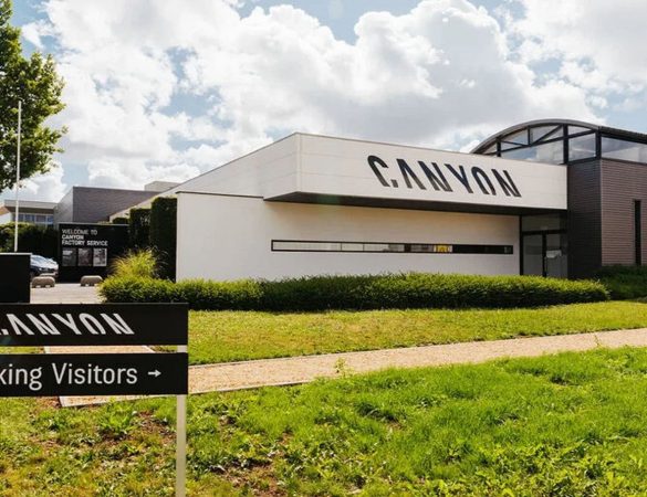 Canyon Spectral:ON e Torque:ON tornano con la nuova batteria da 800 Wh