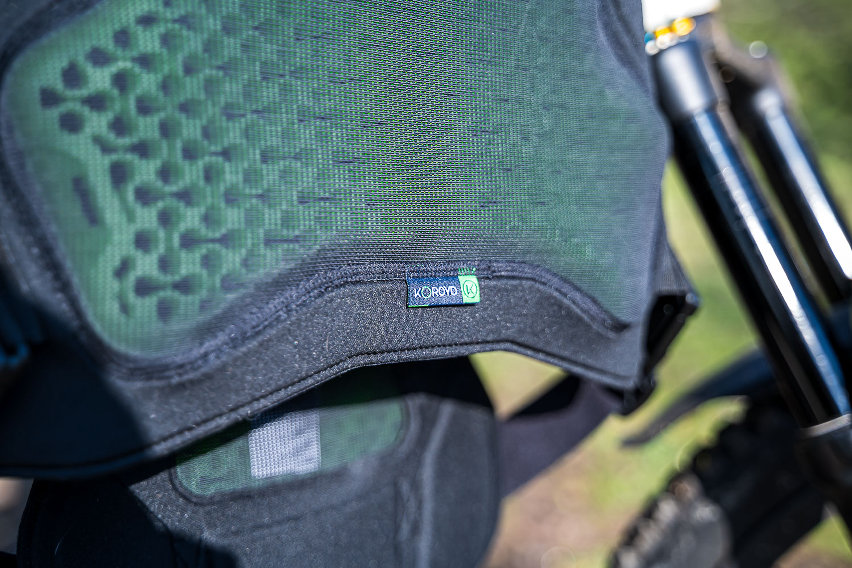 Fox Airframe Koroyd protezione torace mtb - 07