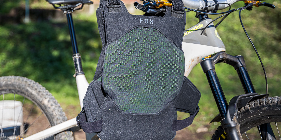[PREVIEW] Fox Airframe: protezione Koroyd leggera e flessibile sui trail
