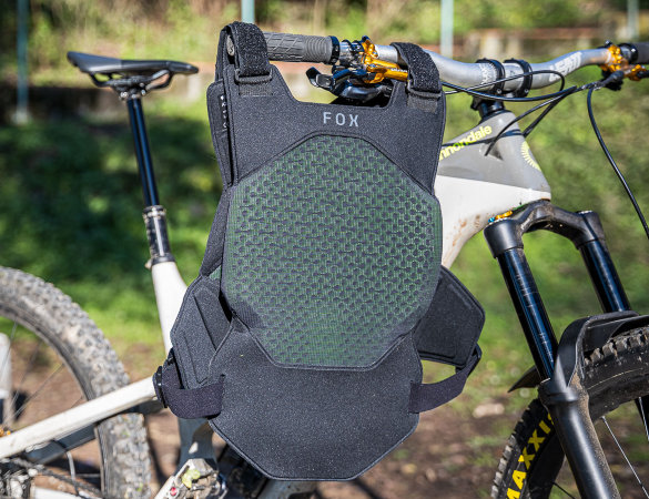 [PREVIEW] Fox Airframe: protezione Koroyd leggera e flessibile sui trail