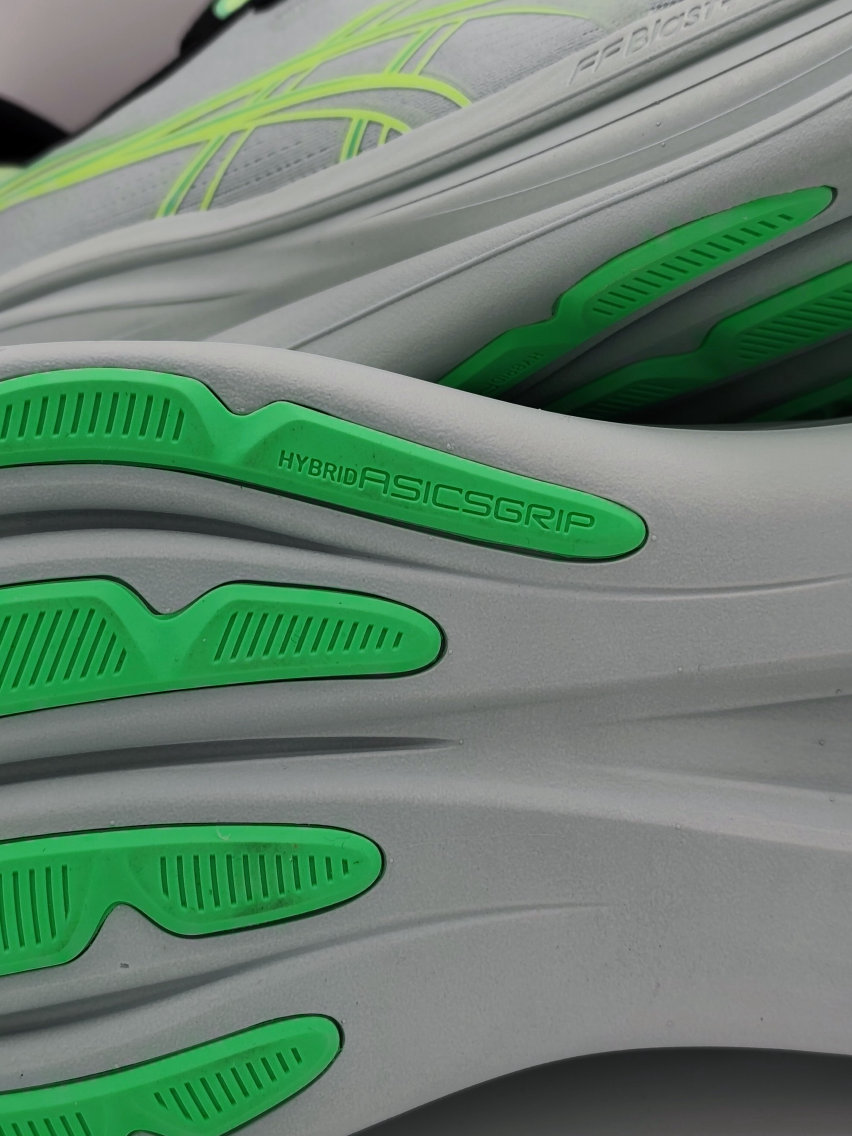ASICS Gel-Nimbus 28