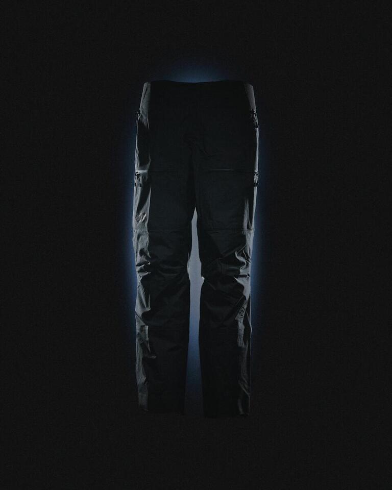 The North Face Summit Series Black / Edition