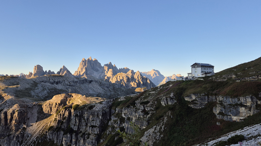 Italy’s outdoor scene as told by Wikiloc: the annual report lists the most popular trails in 2025 and beyond.