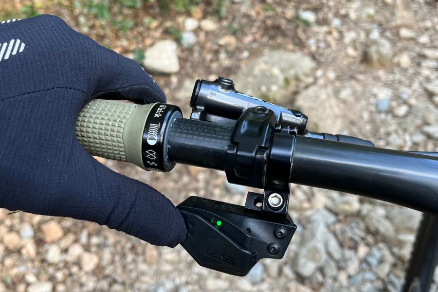 Reggisella telescopico KS Rage Circuit Wireless - comando