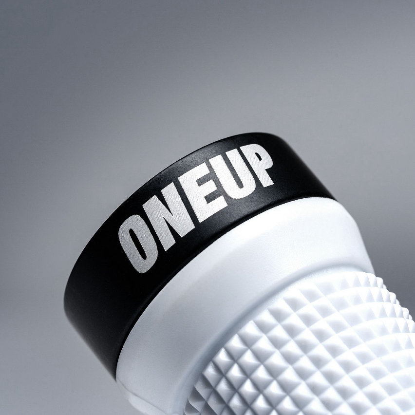 oneup goldstone grips - lifestyle 03