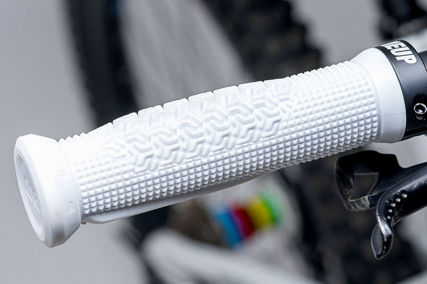 oneup goldstone grips - cover