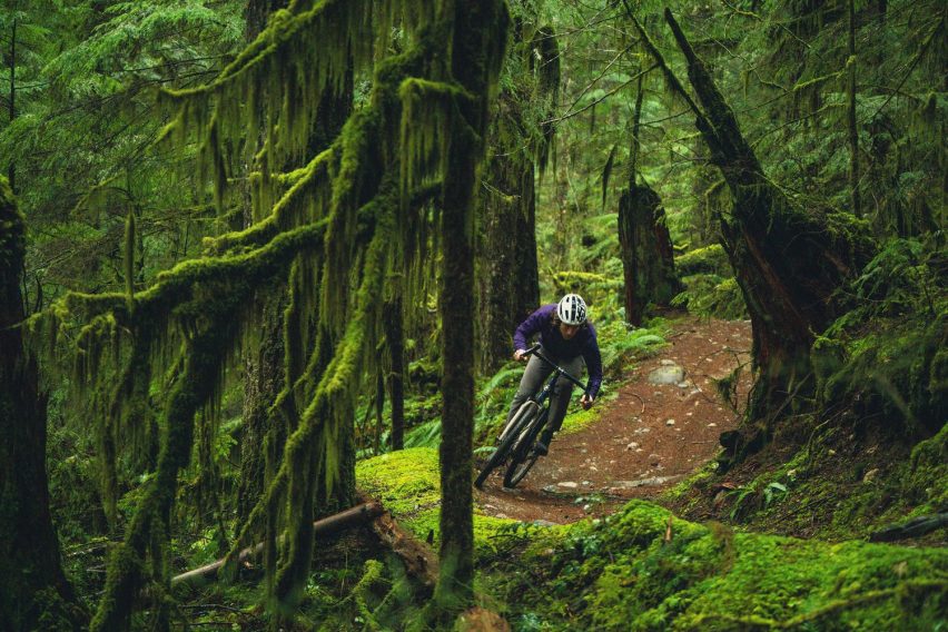 gravel per mountain biker - action Kona Ouroboros 02