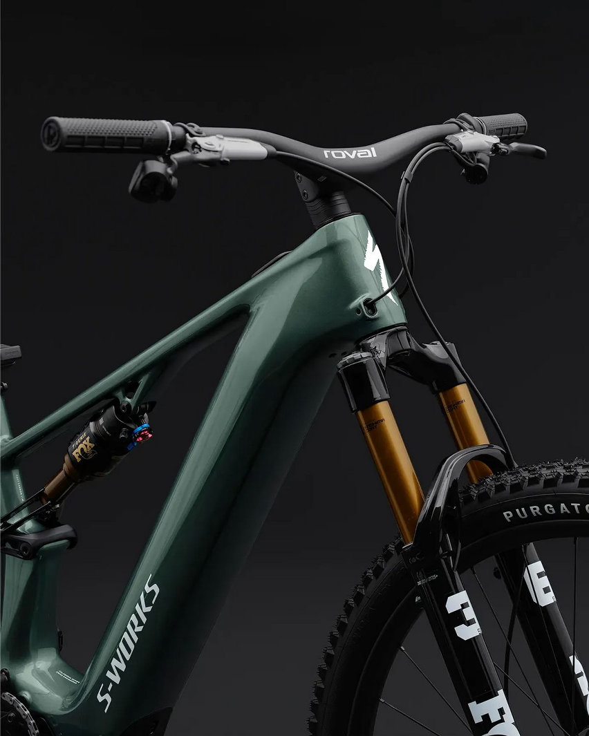 specialized turbo levo r - cockpit