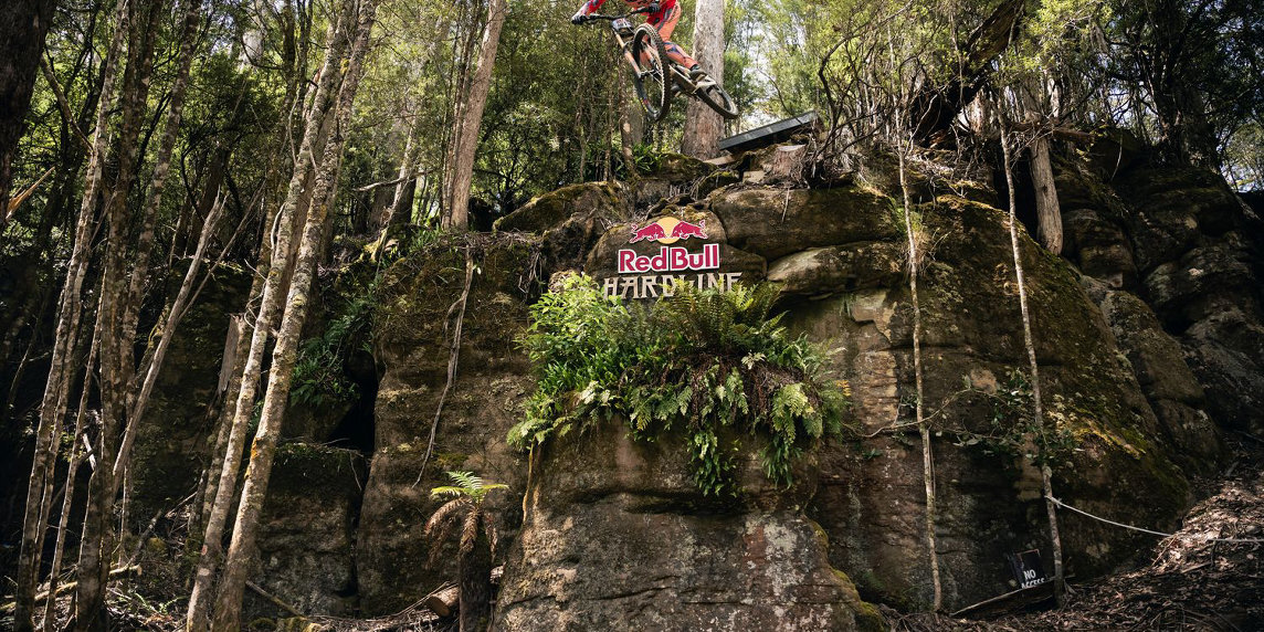 Red Bull Hardline Tasmania 2026: il weekend più estremo della MTB è pronto a esplodere