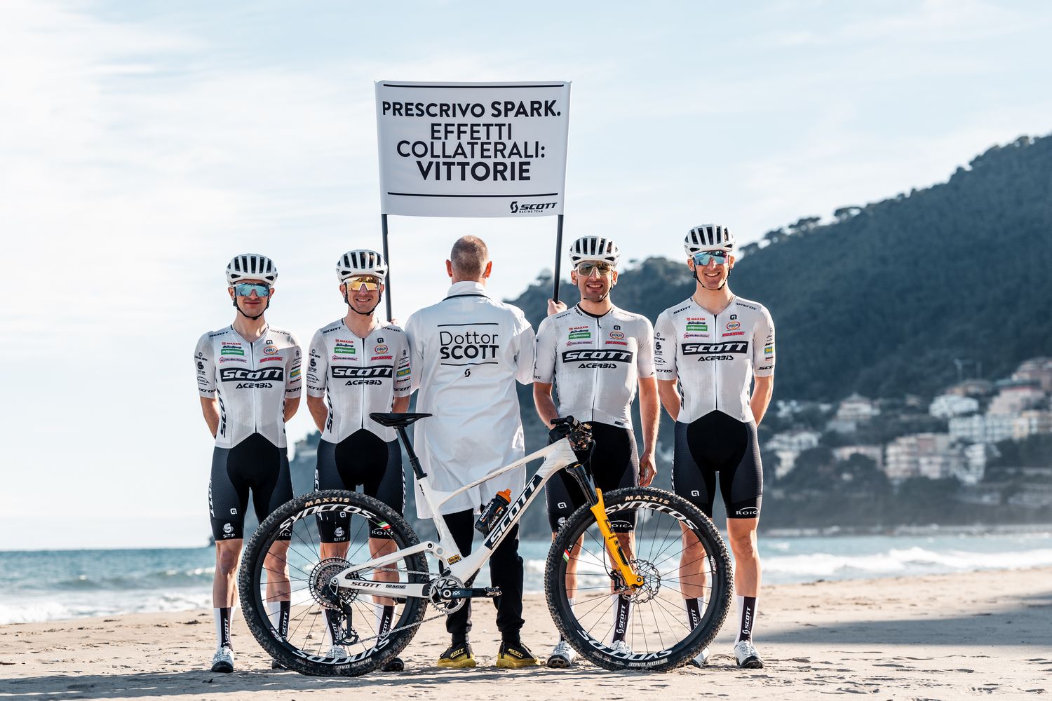 Scott Racing Team XCM 2026 - cover