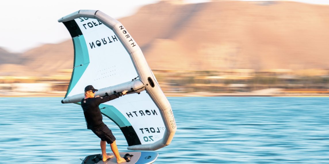 AMAALA Yacht Club e We Are Foiling