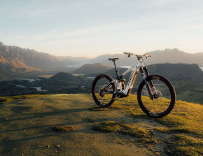 Pivot Shuttle LT 2026 - cover