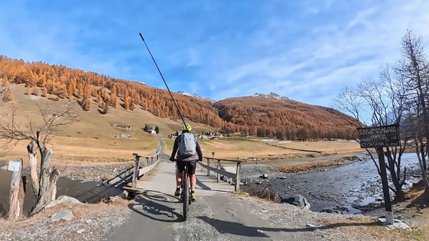 Valle Argentera e‑bike - insta360 x4 air su asta